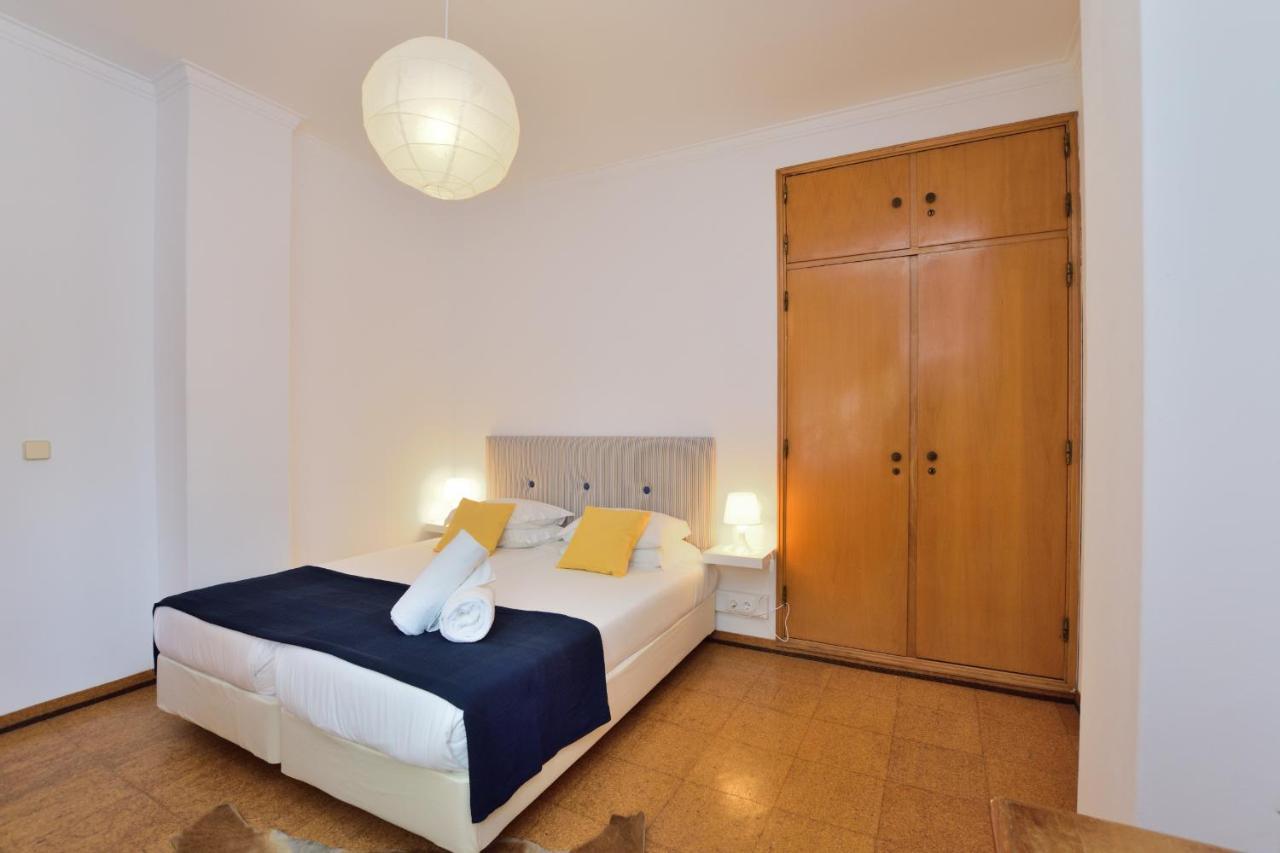 Palmeiras Beach Apartment Costa de Caparica Luaran gambar