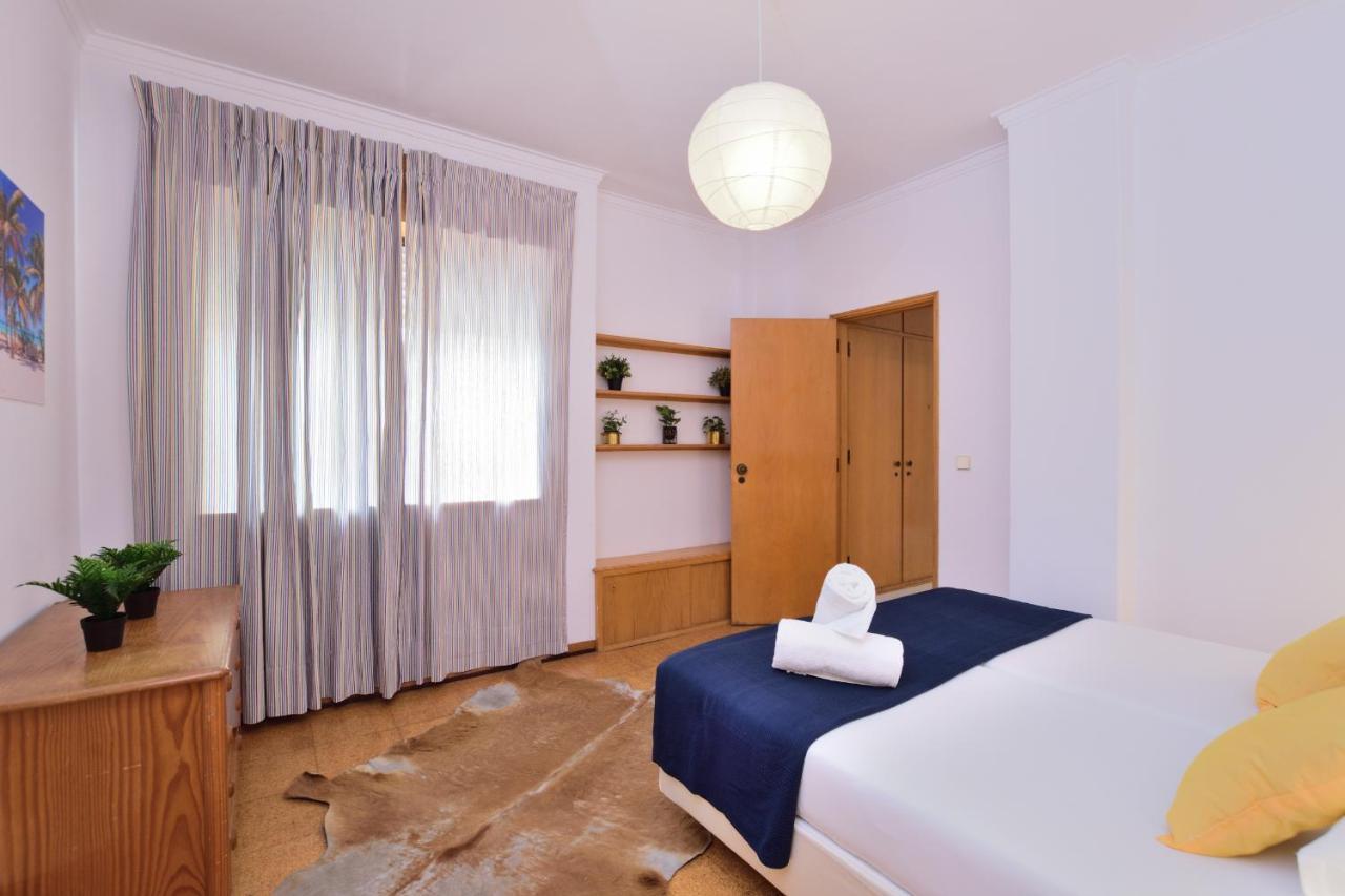 Palmeiras Beach Apartment Costa de Caparica Luaran gambar